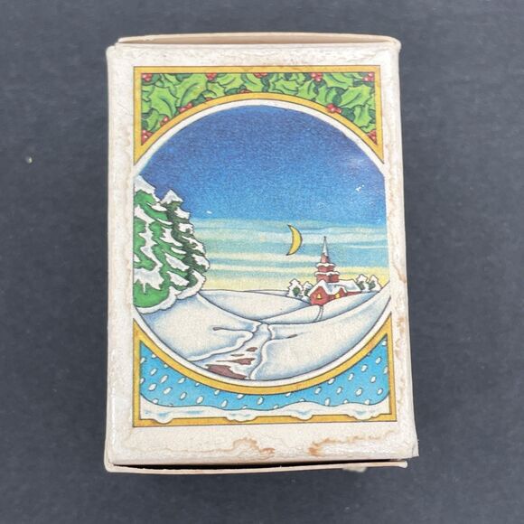 Avon Melvin P Merrymouse Santa Keepsake Christmas Ornament 1982 Vintage Plastic - Picture 12 of 16